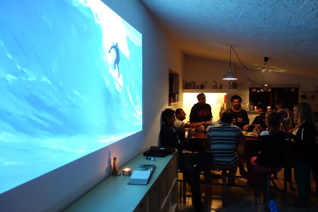Moka Surfhouse Hostel Ericeira Zewnętrze zdjęcie