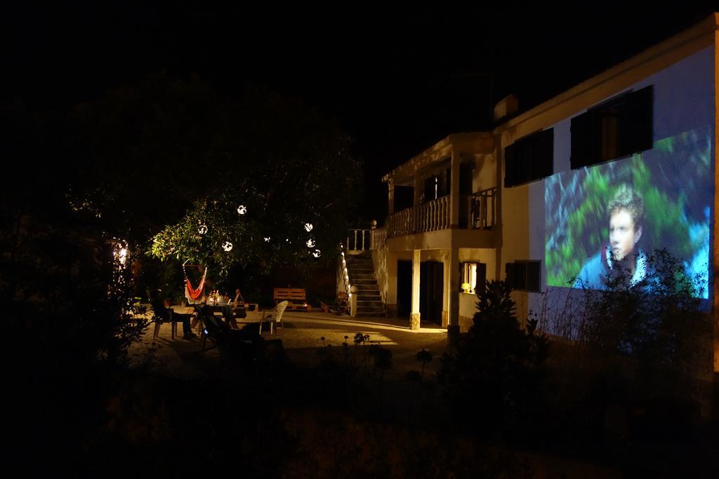Moka Surfhouse Hostel Ericeira Zewnętrze zdjęcie