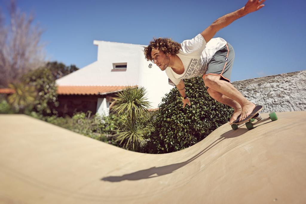Moka Surfhouse Hostel Ericeira Zewnętrze zdjęcie